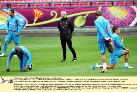 RAFAEL VAN DER VAART - KLAAS JAN HUNTELAAR - WESLEY SNEIJDER - DIRK KUYT CRACOW 05.06.2012 FOOTBALL EURO 2012 OFFICIAL TRAINING SESSION OF NETHERLANDS NATIONAL TEAM  120605MIN016