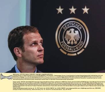 Pressekonferenz im DFB Pressezentrum mit OLIVER BIERHOFF DFB Manager, Teammanager Portrait, Porträt Deutsche Fussball Nationalmannschaft, DFB EM Euro 2012 am 05.06.2012 in Danzig, P O L E N, Europameisterschaft 2012 in P o l e n, U k r a i n e
