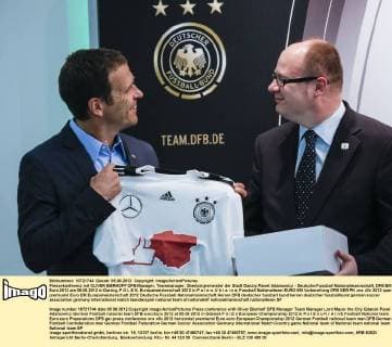 Pressekonferenz mit OLIVER BIERHOFF DFB Manager, Teammanager, Oberbürgermeister der Stadt Danzig Pawel Adamowicz - Deutsche Fussball Nationalmannschaft, DFB EM Euro 2012 am 05.06.2012 in Danzig, P O L E N, Europameisterschaft 2012 in P o l e n, U k r a i n e