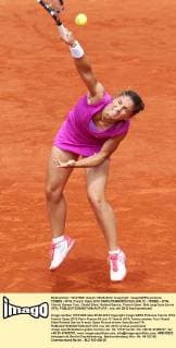 TENNIS - WTA, French Open 2012 PARIS,FRANKREICH,05.JUN.12 - TENNIS - WTA Tennis Damen Tour, Grand Slam, Roland Garros, French Open. Bild zeigt Sara Errani (ITA). 