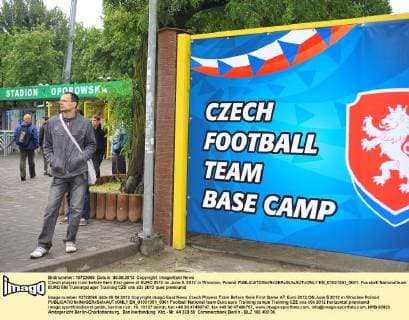 Czech players train before their first game at EURO 2012 on June 5, 2012 in Wroclaw, Poland  EN_01031351_0001