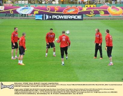 Czech players train before their first game at EURO 2012 on June 5, 2012 in Wroclaw, Poland  EN_01031351_0006