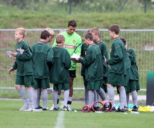 CRISTIANO RONALDO Fans PORTUGAL NATIONAL FOOTBALL TEAM TRAINING IN OPALENICA POLAND EURO 2012 - 