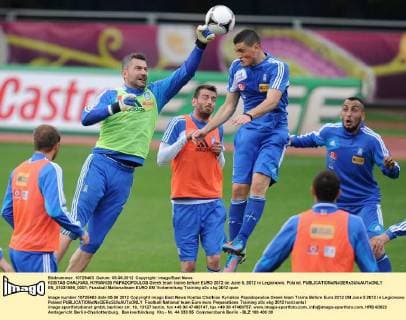 KOSTAS CHALKIAS, KYRIAKOS PAPADOPOULOS Greek team trains before EURO 2012 on June 5, 2012 in Legionowo, Poland.  EN_01031595_0001
