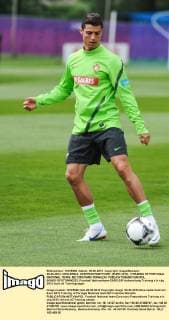06.06.2012. OPALENICA, CENTRUM POBYTOWE. (EURO 2012) (TRAINING OF PORTUGAL NATIONAL TEAM). NZ CRISTIANO RONALDO  06062012FOTOMM0232