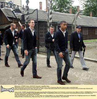 Netherlands players visit Auschwitz concentration camp on June 6, 2012 in Oswiecim - Ron Vlaar, Luuk de Jong, Luciano Narsingh -  EN_01031707_0020