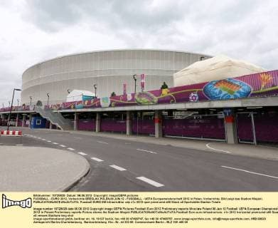 FUSSBALL - EURO 2012, Vorberichte BRESLAU,POLEN,06.JUN.12 - FUSSBALL - UEFA Europameisterschaft 2012 in Polen, Vorberichte. Bild zeigt das Stadion Miejski. 
