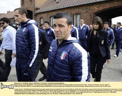 Auschwitz Birkenau 06 06 2012 - Die italienische Nationalmannschaft besucht die Gedenkstätte Auschwitz Buchenwald - Antonio Di Natale, Giorgio Chiellini 