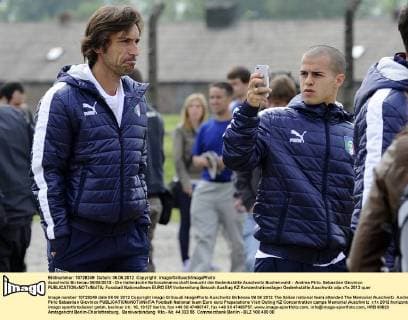 Auschwitz Birkenau 06 06 2012 - Die italienische Nationalmannschaft besucht die Gedenkstätte Auschwitz Buchenwald - Andrea Pirlo, Sebastian Giovinco 