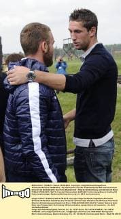 Auschwitz Birkenau 06 06 2012 - Die italienische und die niederländische Nationalmannschaft besucht die Gedenkstätte Auschwitz Buchenwald - Maarten Stekelenburg und Daniele De Rossi 