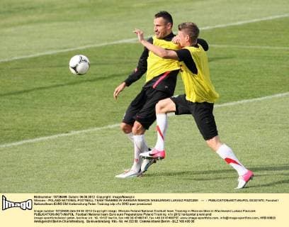 Warsaw - POLAND NATIONAL FOOTBALL TEAM TRAINING IN WARSAW MARCIN WASILEWSKI LUKASZ PISZCZEK --- -  0S3G1670