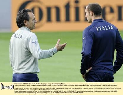 Training Italien in Krakau: Cesare Prandelli-Giorgio Chiellini 