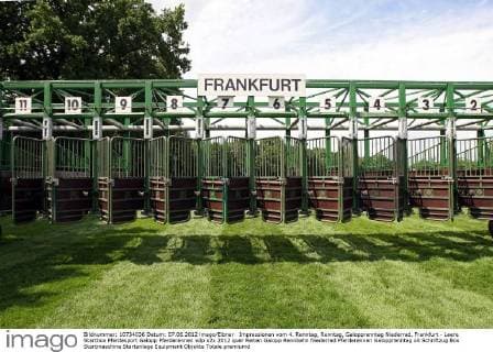 Impressionen vom 4. Renntag, Renntag, Galopprenntag Niederrad, Frankfurt - Leere Startbox