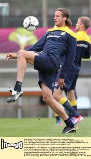 Kiev, Sweden s Jonas Olsson during a training session near Kiev xMaloletkaxEvgeniyx  ActionPlus11286965