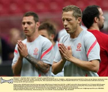 FUSSBALL - EURO 2012, POL vs GRE, Training POL WARSCHAU,POLEN,07.JUN.12 - FUSSBALL - UEFA Europameisterschaft 2012 in Polen und der Ukraine, Länderspiel, Polen vs Griechenland, Vorberichte, Abschlusstraining POL. Bild zeigt Damien Perquis (POL). 