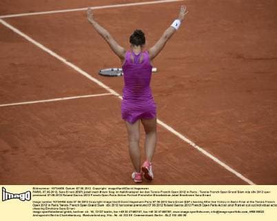 PARIS, 07.06.2012, Sara Errani (ESP) jubelt nach Ihrem Sieg im Halbfinalspiel bei den Tennis French Open 2012 in Paris