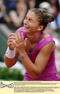 Sara Errani of Italy reacts during the semifinal match of women s singles at the French Open tennis tournament in Paris, France, June 7, 2012. Errani won 2-1 to reach the final - 