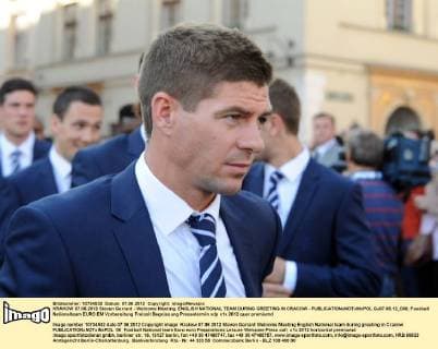 KRAKOW 07.06.2012 Steven Gerrard - Welcome Meeting. ENGLISH NATIONAL TEAM DURING GREETING IN CRACOW -  GJ07.06.12_006