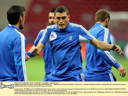 GREECE TRAINING SESSION KYRIAKOS PAPADOPOULOS - WARSAW 07.06.2012 FOOTBALL EURO 2012 -  120607MIN118