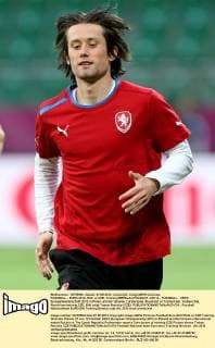 FUSSBALL - EURO 2012, RUS vs CZE, Training BRESLAU,POLEN,07.JUN.12 - FUSSBALL - UEFA Europameisterschaft 2012 in Polen und der Ukraine, Länderspiel, Russland vs Tschechien, Vorberichte, Abschlusstraining CZE. Bild zeigt Tomas Rosicky (CZE). 