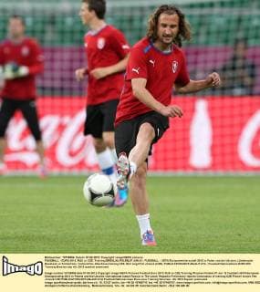 FUSSBALL - EURO 2012, RUS vs CZE, Training BRESLAU,POLEN,07.JUN.12 - FUSSBALL - UEFA Europameisterschaft 2012 in Polen und der Ukraine, Länderspiel, Russland vs Tschechien, Vorberichte, Abschlusstraining CZE. Bild zeigt Petr Jiracek (CZE). 