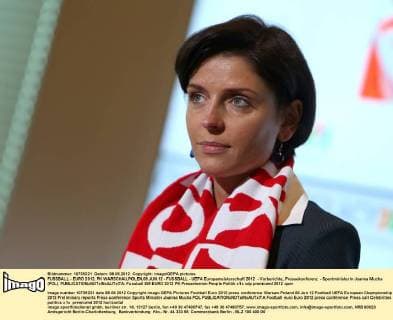 FUSSBALL - EURO 2012, PK WARSCHAU,POLEN,08.JUN.12 - FUSSBALL - UEFA Europameisterschaft 2012 - Vorberichte, Pressekonferenz - Sportministerin Joanna Mucha (POL). 