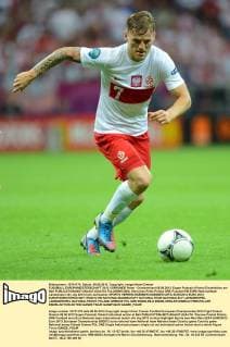 FUSSBALL EUROPAMEISTERSCHAFT 2012 VORRUNDE Polen - Griechenland 08.06.2012 Eugen Polanski (Polen) Einzelaktion am Ball  FUL2080612063
