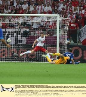 Fussball UEFA, EURO 2012, 08.06.-01.07.2012 Eröffnungsspiel Polen vs Griechenland, National Stadion Warschau, 08.06.2012, Warschau, Polen, Dimitris Salpingidis Griechenland erzielte das 1:1 für Griechenland,