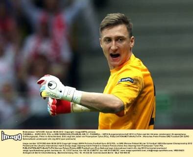 FUSSBALL - EURO 2012, POL vs GRE WARSCHAU,POLEN,08.JUN.12 - FUSSBALL - UEFA Europameisterschaft 2012 in Polen und der Ukraine, Länderspiel, Gruppenphase, Eröffnungsspiel, Polen vs Griechenland. Bild zeigt den Jubel von Przemyslaw Tyton (POL). 