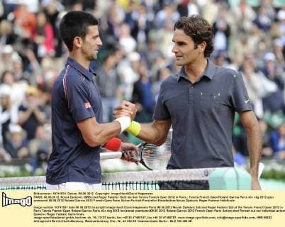 PARIS, 08.06.2012, Novak Djokovic (SRB) und Roger Federer (SUI) bei den Tennis French Open 2012 in Paris