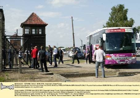 England besucht das Konzentrationslager Auschwitz Birkenau 