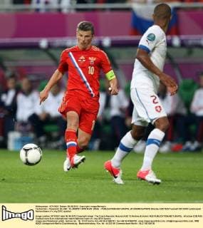 Tschechien - Russland: IA ) NZ : 10- ANDREY ARSHAVIN (RUS) -  20120608CSJP3005