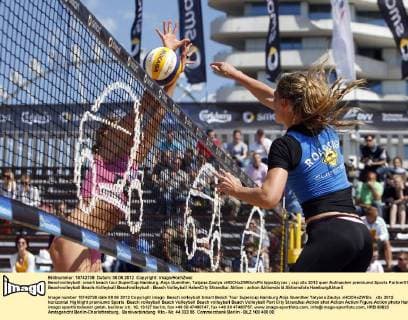 Beachvolleyball: smart beach tour SuperCup Hamburg, Anja Guenther, Tatjana Zautys xHOCHxZWEIx xPhilippxSzyzax