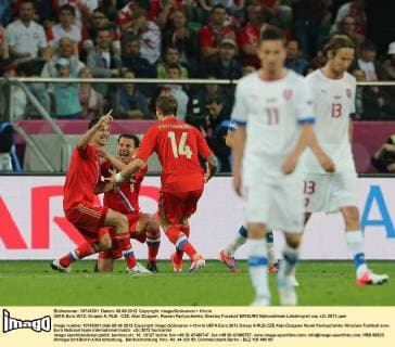 UEFA Euro 2012, Gruppe A, RUS - CZE, Alan Dzagoev, Roman Pavlyuchenko