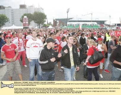 Polnische Fans beim Kia Fanfest auf dem Heiligengeistfeld Hamburg, 08.06.2012 Fussball EM 2012