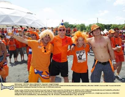 Fans der Niederlande - UEFA EURO 2012 xVIxWillemxJanxDijkdrentxIVx 964467