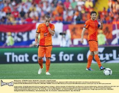 (L-R) Wesley Sneijder of Holland,Mark van Bommel of Holland Netherlands v Denmark UEFA EURO 2012 2011 2012 xVIxWillemxJanxDijkdrentxIVx 964922