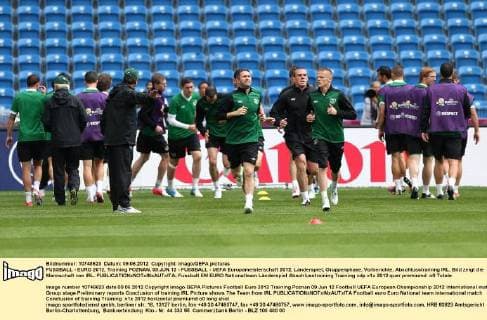 FUSSBALL - EURO 2012, Training POZNAN, 09.JUN.12 - FUSSBALL - UEFA Europameisterschaft 2012, Länderspiel, Gruppenphase, Vorberichte, Abschlusstraining IRL. Bild zeigt die Mannschaft von IRL. 