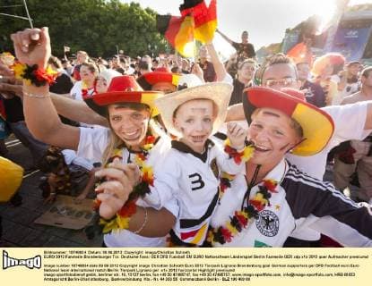 EURO 2012 Fanmeile Brandenburger Tor. Deutsche Fans