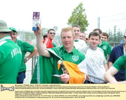 10.06.2012 Poznan. Ireland fans on their way to Poznan before the European Championship Group C game from the Stadion Miejski. xAnthonyxStanleyx  ActionPlus20246221
