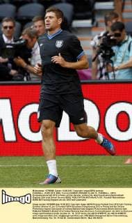 FUSSBALL - EURO 2012, ENG, Training DONEZK,UKRAINE,10.JUN.12 - FUSSBALL - UEFA Europameisterschaft 2012 in Polen und der Ukraine, Vorberichte, Abschlusstraining Nationalteam England. Bild zeigt Steven Gerrard (ENG). 