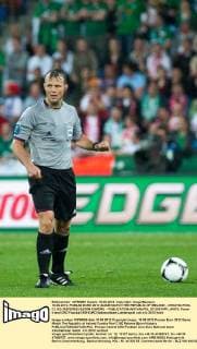 10.06.2012. POZNAN EURO 2012 (GAME MATCH THE REPUBLIC OF IRELAND - CROATIA POOL C). NZ (REFEREE) BJORN KUIPERS -  20120610PF_JK079