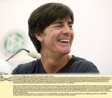 Trainer Joachim LOEW (LÖW, GER), lachend, lächelnd, lächeln, lächelnd, lacht,, Mimik, Brustbild Pressekonferenz der Deutschen Nationalmannschaft, am 11.06.2012 in D a n z i g Fussball UEFA EURO 2012