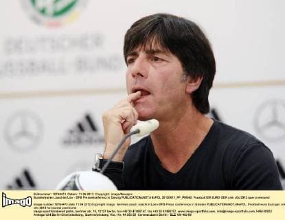 Bundestrainer Joachim Löw - DFB Pressekonferenz in Danzig  20120611_PF_PM040