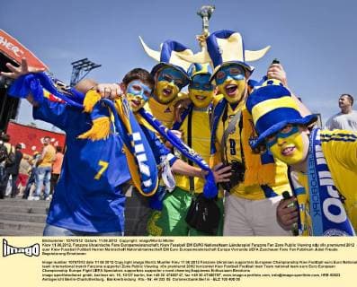 Kiew 11.06.2012, Fanzone Ukrainische Fans Europameisterschaft