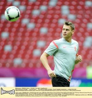 UEFA EURO 2012 POLAND - Training Poland - - POLAND NATIONAL FOOTBALL TEAM TRAINING IN WARSAW - LUKASZ PISZCZEK -  20120611nb010