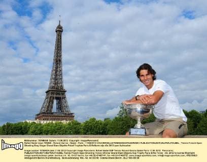 Rafael Nadal (esp) TENNIS : Roland Garros - Nadal - Paris - 11 06 2012 COUVERCELLE TENNISMAG PANORAMIC 