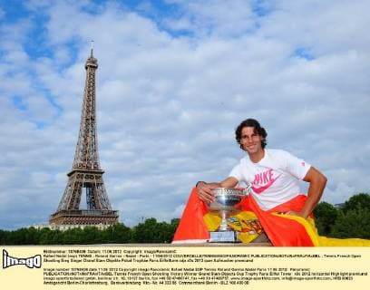 Rafael Nadal (esp) TENNIS : Roland Garros - Nadal - Paris - 11 06 2012 COUVERCELLE TENNISMAG PANORAMIC 