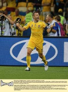 Fussball UEFA, EURO 2012, Europameisterschaft, Vorrunde, Gruppe D Ukraine vs Schweden, 11.06.2012, Olympicstadium Kiew Andriy Shevchenko, Torjubel