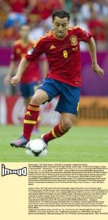 Xavi HERNANDEZ (ESP), Einzelaktion mit Ball, Aktion, ganze Figur, Hochformat, Gruppe C, Spiel 5, Spanien(ESP) - Italien(ITA) 1:1, am 10.06.2012 in D a n z i g P o l e n Fussball UEFA EURO 2012 P o l e n U k r a i n e vom 08.06. - 01.07.2012.